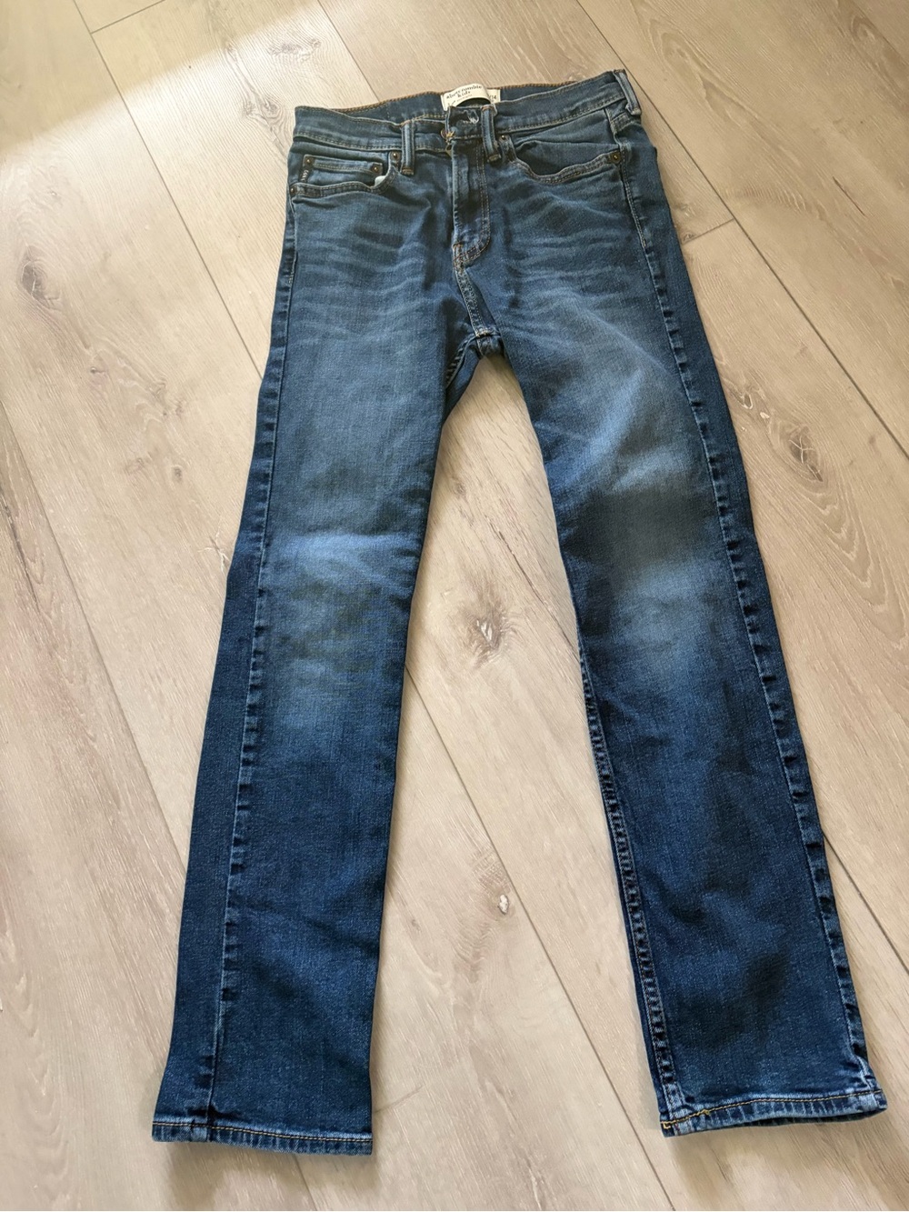 Abercrombie & Fitch kids Straight Jeans in Blue Wash